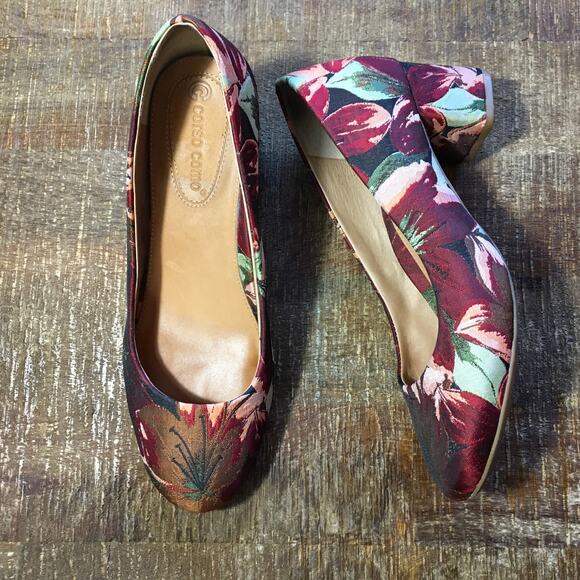Corso Como CC Gwynn Pump Womens 7.5 Red Floral Jaquard Shoe Block Heel Broque - Picture 6 of 10